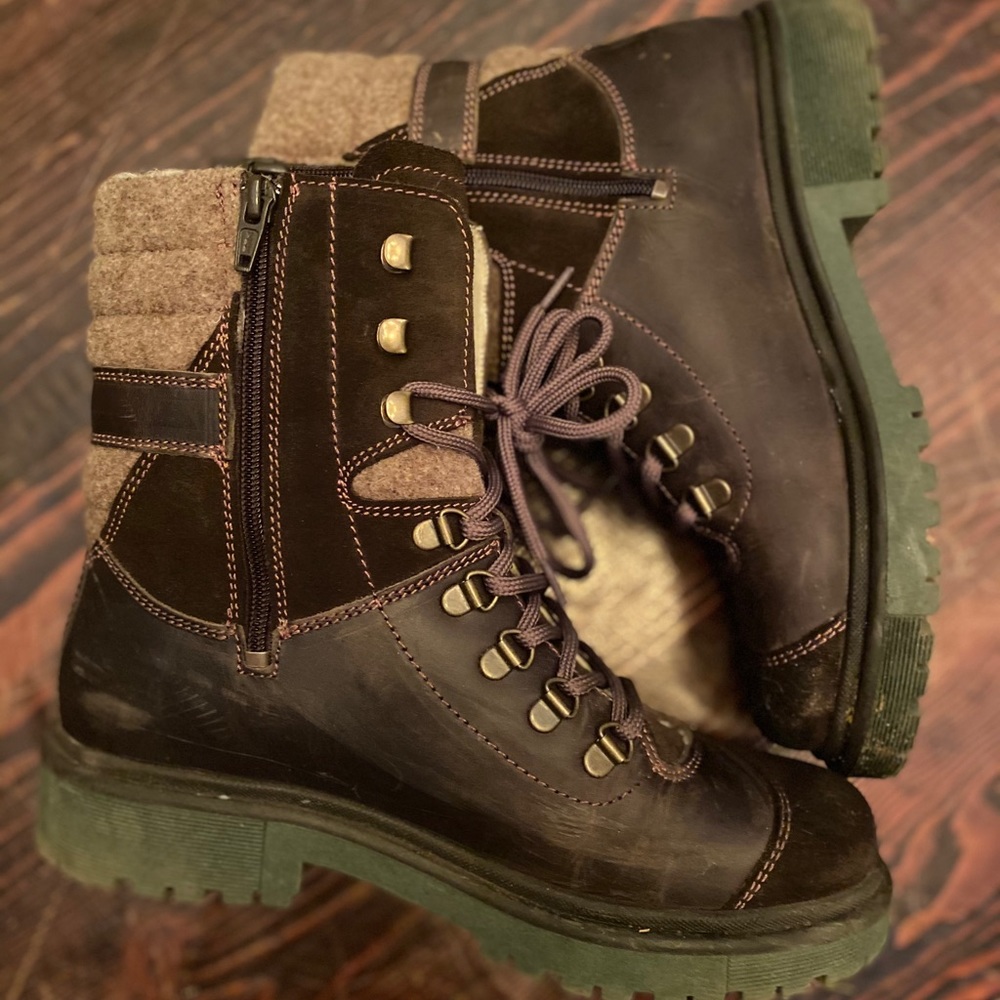 Bos & Co. Saddle/Suede/Tweed WATERPROOF Boots 7.5